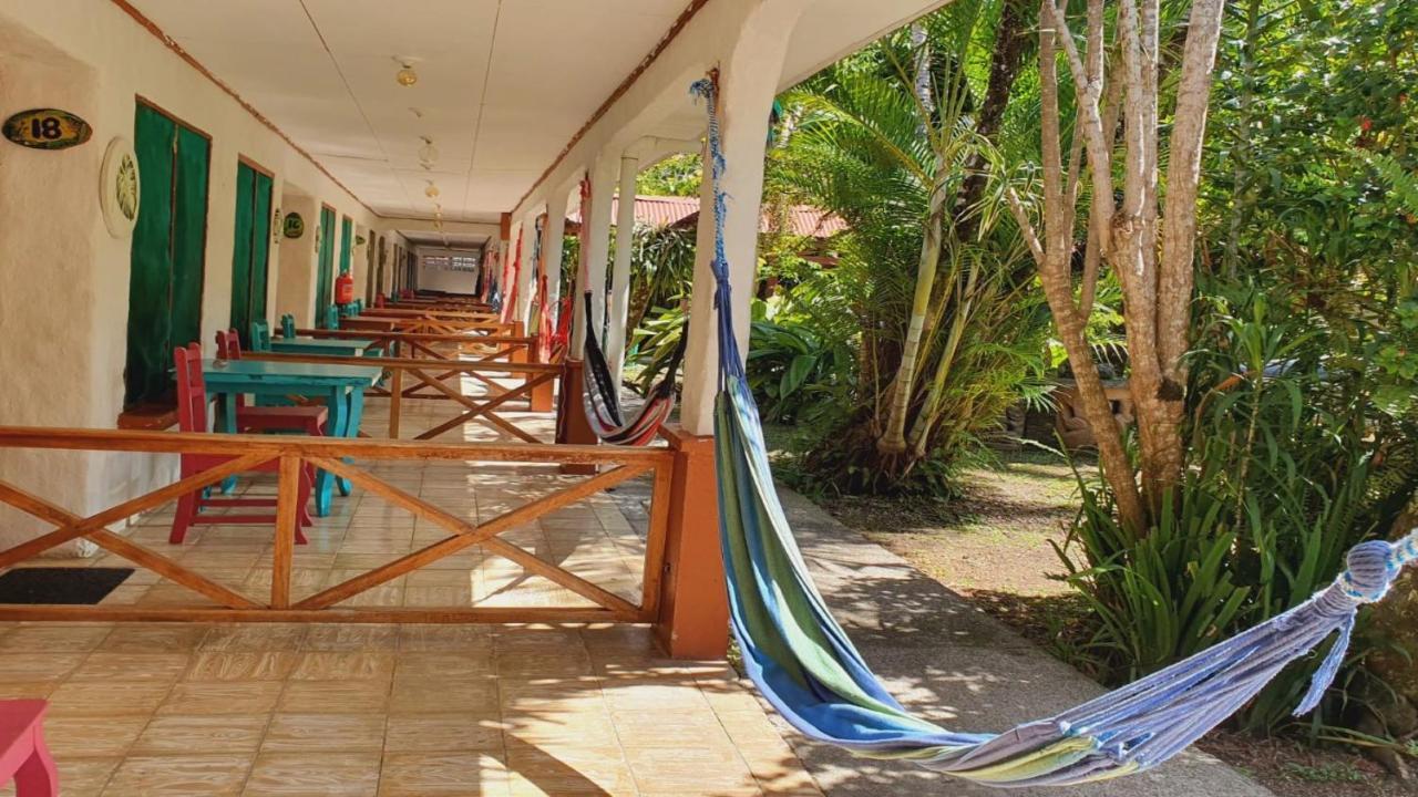 Cabinas Palmer Makanda กาอุยตา ภายนอก รูปภาพ